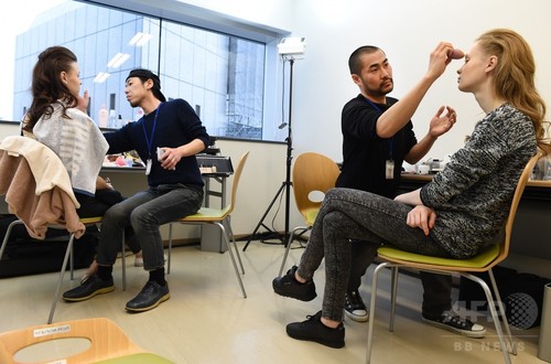 日本人モデルが少ないのはなぜ?東京ファッションウィークのランウェイ 日本人モデルが少ないのはなぜ?東京ファッションウィークのランウェイ