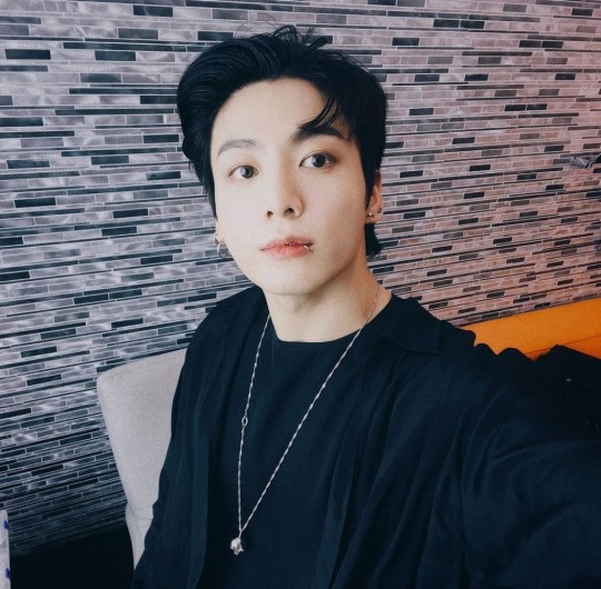  写真提供＝ジョングクのinstargram 