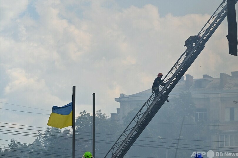 ロシア軍がウクライナ中部攻撃、子ども3人含む23人死亡