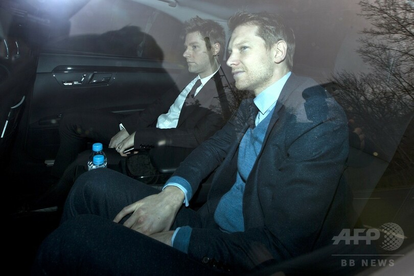 エルトン・ジョンさんが同性婚、交際21年のパートナーと