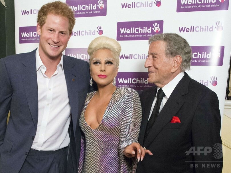 ヘンリー英王子とレディ・ガガら、チャリティーコンサートに登場