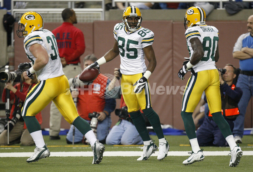 パッカーズ ライオンズを降し6連勝でシーズン10勝目