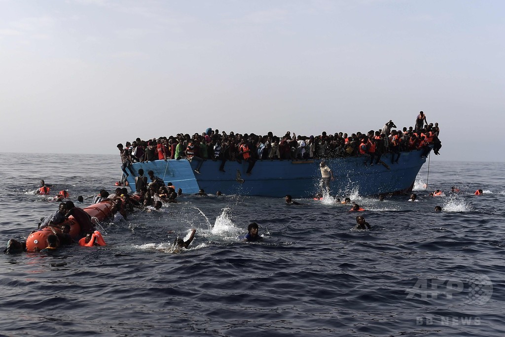 地中海で移民ら1400人救助 イタリアへの到着数 過去最多更新 写真1枚 国際ニュース Afpbb News