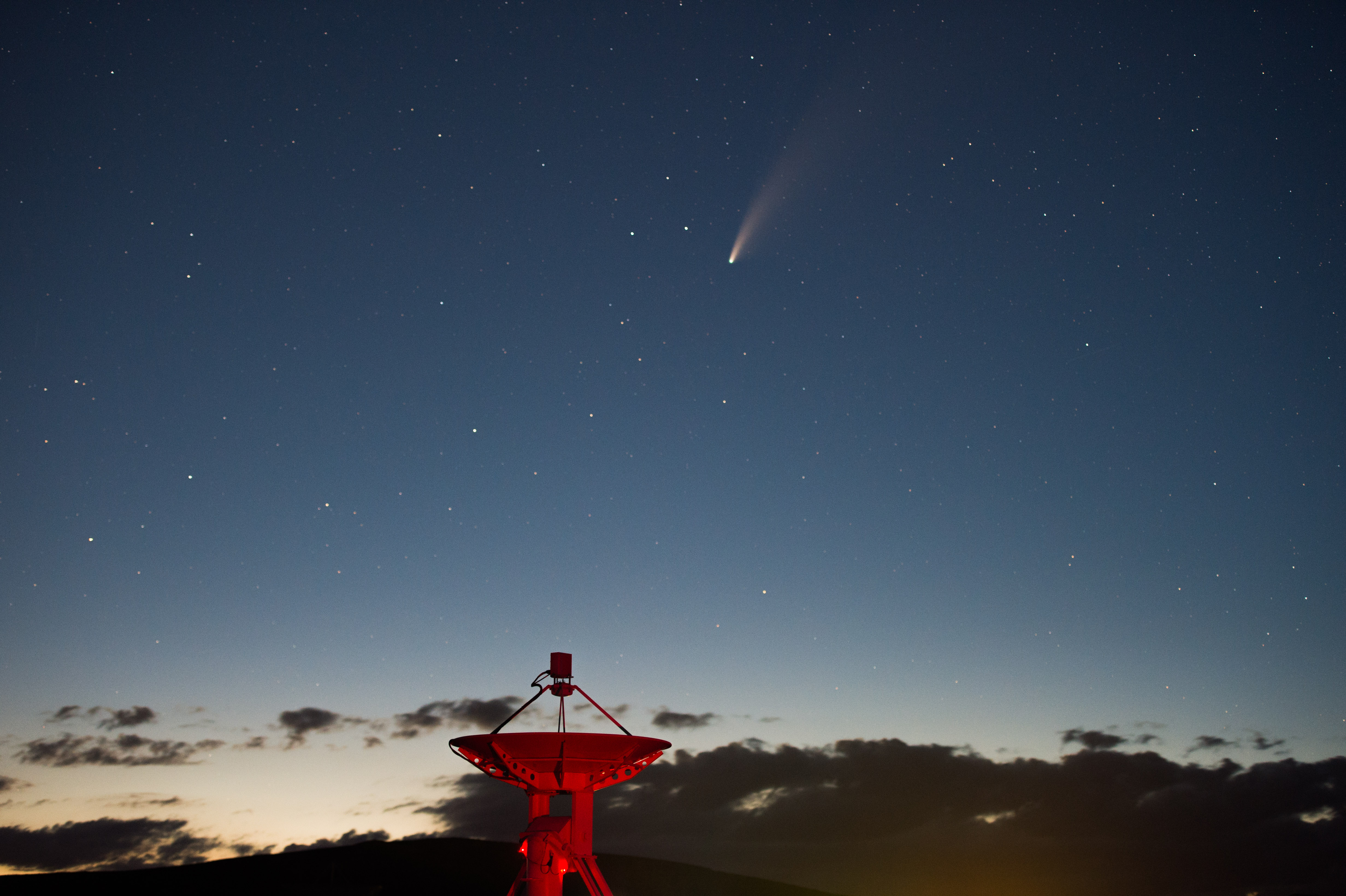 草原の 天眼 が捉えたネオワイズ彗星 内モンゴル自治区 写真10枚 国際ニュース Afpbb News