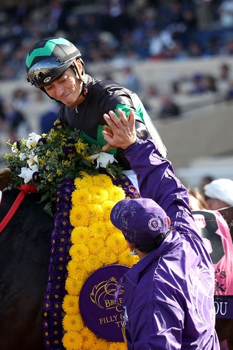ラヴズオンリーユーがブリーダーズカップ制覇 日本馬初の快挙 写真9枚
