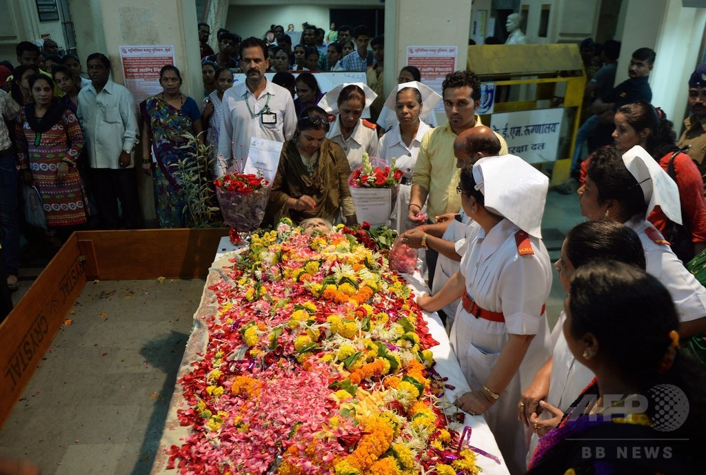 国際ニュース：AFPBB Newsレイプで42年間昏睡の看護師が死亡 インド