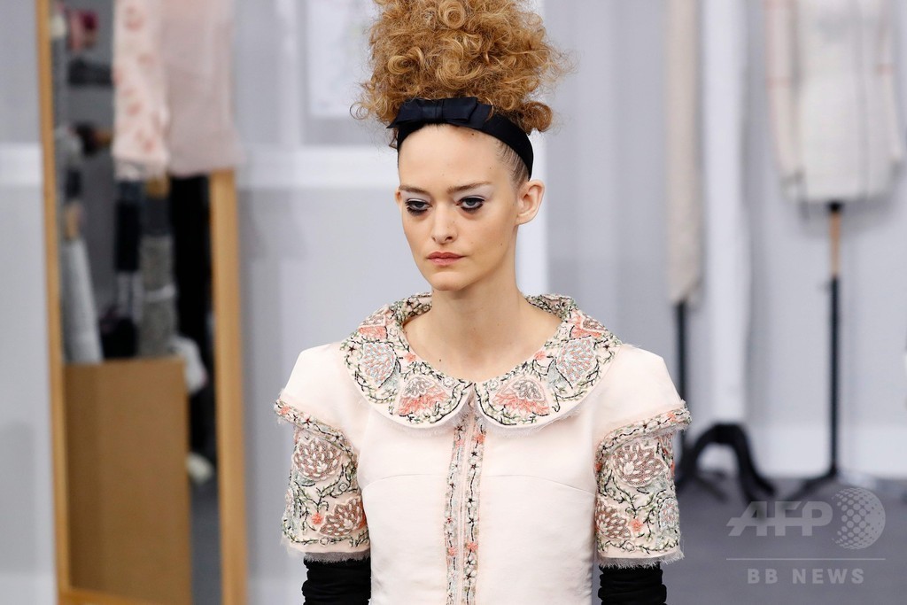 「シャネル」16/17年秋冬パリ・オートクチュール