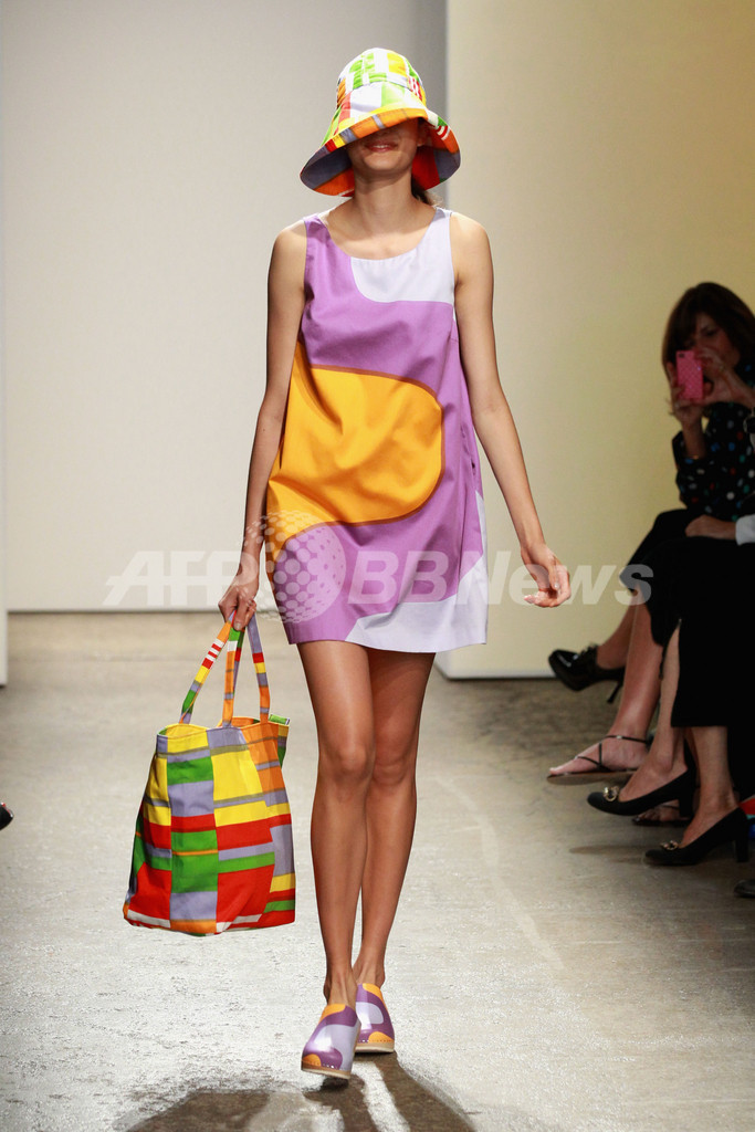 ＜13年春夏NYコレクション＞フィンランド発「マリメッコ」、初のランウェイショー