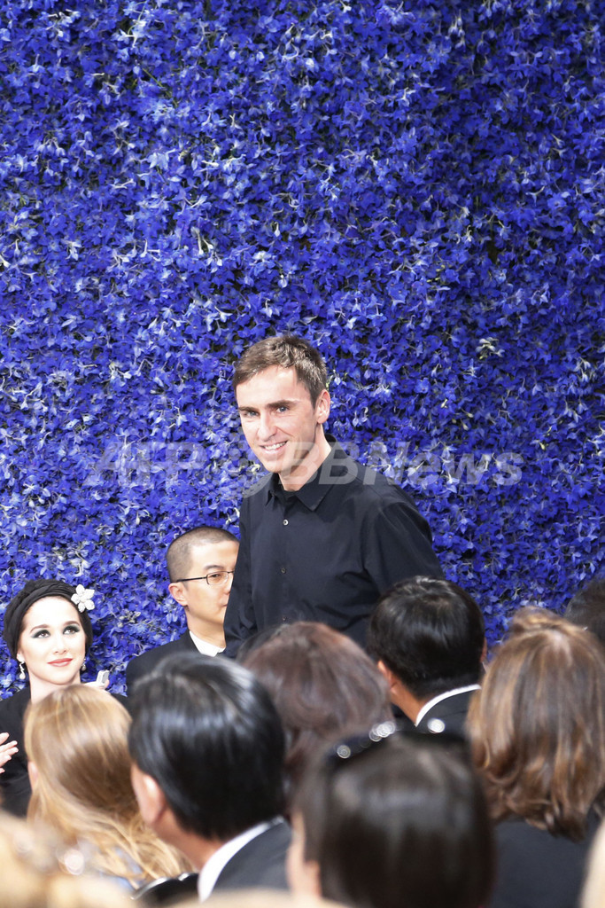 ＜12/13年秋冬パリ・オートクチュール＞ラフ・シモンズによる新生「ディオール」をチェック