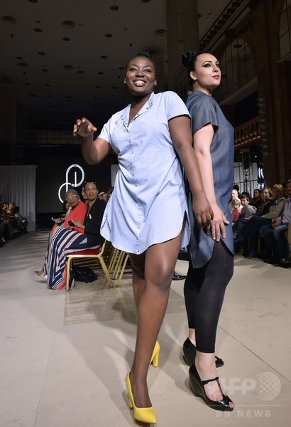 プラスサイズのファッションショー「パルプ ファッション・ウィーク」パリで開催