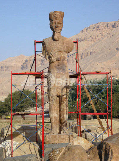 エジプト遺跡メムノンの巨像 来年は 4体 に 葬祭殿復元プロジェクトで 写真6枚 国際ニュース Afpbb News