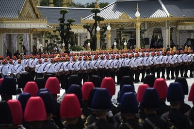 タイで前国王の葬儀の最終リハーサル