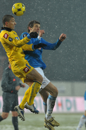 レフ・ポズナニ ホームでウディネーゼと引き分ける