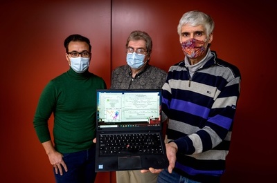 Qアノンの背後に2人の人物、スイス企業が投稿文から解析