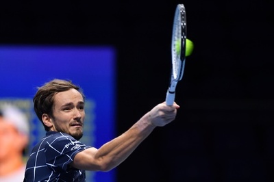 メドベージェフ3連勝、準決勝はナダルと ATPファイナルズ