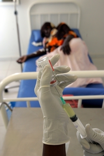 英病院の患者連続殺人で、看護師に終身刑