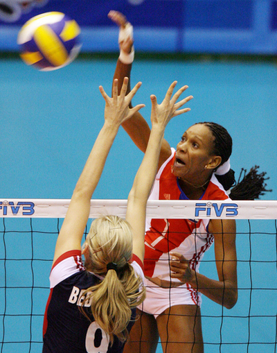 キューバ ポーランドを降し第2ラウンド初戦を白星で飾る