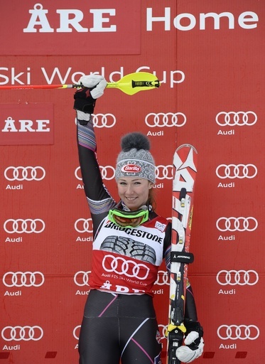 シフリンが女子回転の総合連覇、アルペンスキーW杯