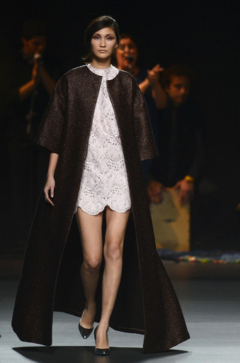 ＜13/14年秋冬マドリード・コレクション＞フランシス・モンテシーノスノら新作発表