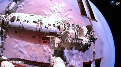 中国の宇宙ステーションが初の外国人宇宙飛行士を迎える