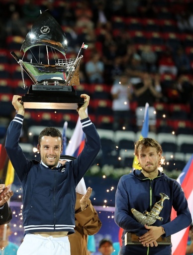 バウティスタ・アグトがドバイ選手権を制覇