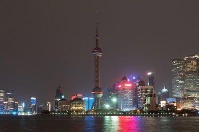 中国で働く外国人、上海が最多 就業許可証の2割が「ハイレベル人材」