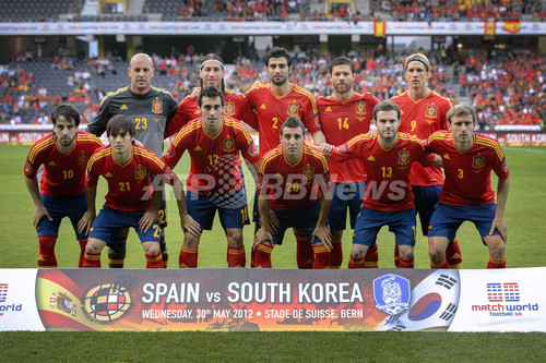 スペインが韓国に完勝 国際親善試合 写真10枚 ファッション ニュースならmode Press Powered By Afpbb News