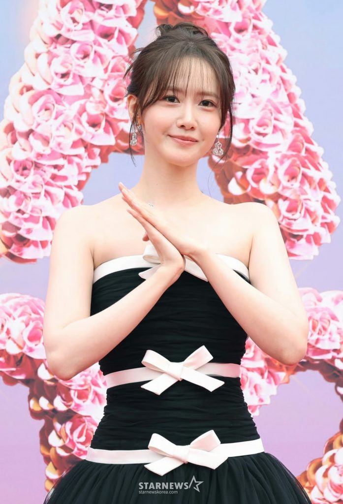 (c)STARNEWS