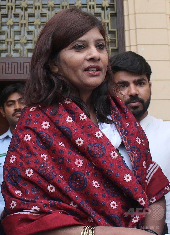 パキスタン上院選 カースト最下層出身の女性議員が初誕生 写真2枚 国際ニュース Afpbb News
