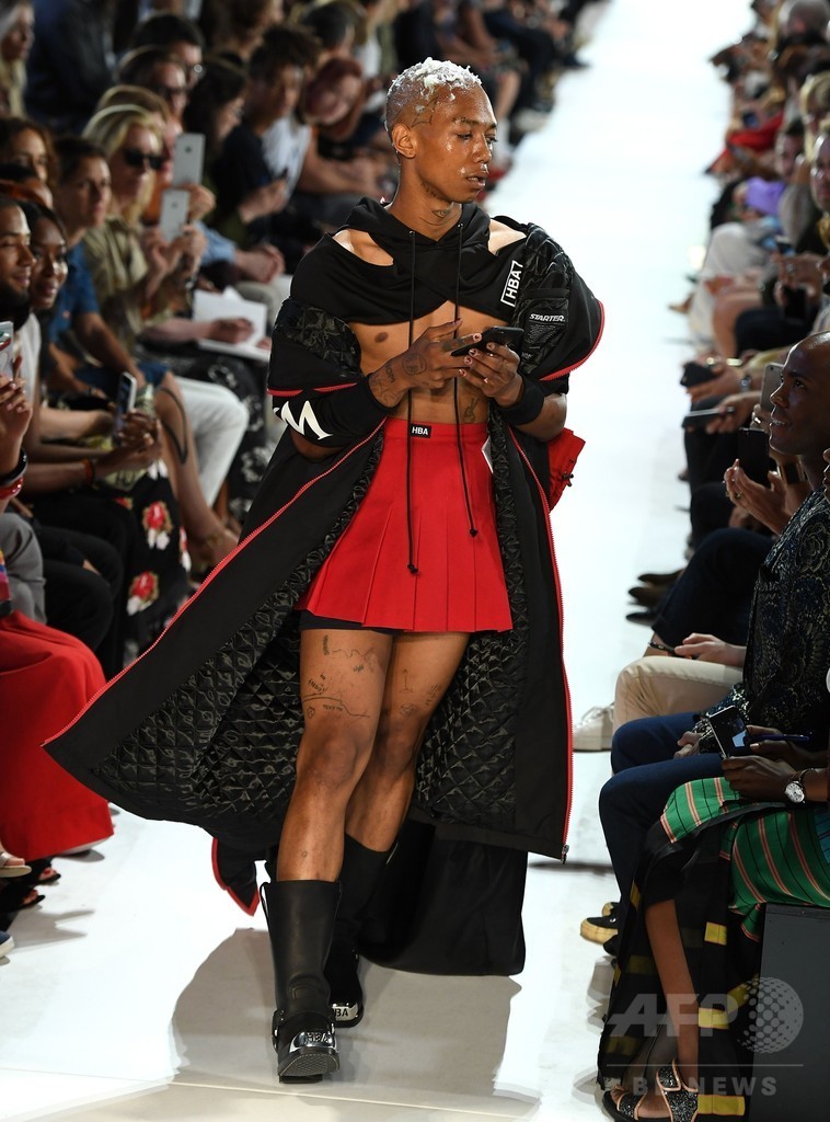 「フード・バイ・エアー」17年春夏