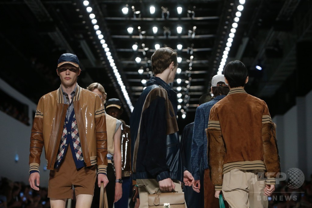 「フェンディ」18年春夏メンズ