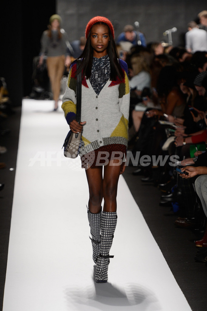 ＜13/14年秋冬NYコレクション＞レベッカ ミンコフ