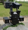 2006年9月28日、韓国の首都ソウル（Seoul）で公表された哨戒用ロボット。韓国軍は北朝鮮国境へのこの銃器携行ロボットの配備を発表した。(c)AFP/Samsung Techwin