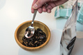 昆虫食。スウェーデン南部マルメにある博物館にて（2018年11月7日撮影）。(c)Jonathan NACKSTRAND / AFP