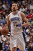 12-13NBAは31日、各地で試合が行われ、マイアミ・ヒート（Miami Heat）は112-110でオーランド・マジック（Orlando Magic）とのオーバータイムを制した。

ドリブルでボールを運ぶオーランド・マジックのヒド・ターコルー（Hedo Turkoglu、2012年12月31日撮影）。(c)AFP/Getty Images/NBAE/Fernando Medina