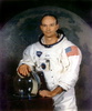 人類初の月面着陸に成功したアポロ11号に搭乗した米宇宙飛行士マイケル・コリンズ氏。4月28日死去、90歳。1930年イタリア・ローマ生まれ。アポロ11号ミッションでは1969年7月20日、ニール・アームストロング船長と乗組員のバズ・オルドリン飛行士が月面に降り立つ間、司令船を操縦した（1969年7月撮影）。(c)AFP PHOTO /NASA/HANDOUT