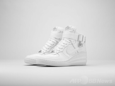 NIKE/ナイキ★LUNAR FORCE1 SKY HI/ルナフォース1スカイハイ★白×白×銀★箱&黒タグ付!!★24.0cm