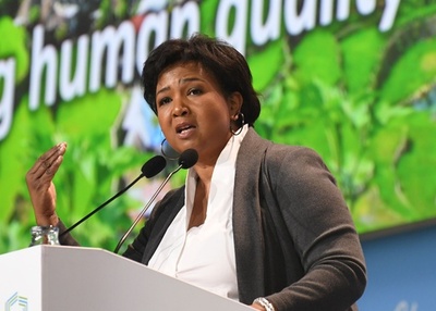 地球温暖化対策、気候の「現実直視」不可欠 元宇宙飛行士が訴え