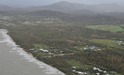 豪でスカイダイバー3人死亡、空中で衝突か 1人は住宅の庭で発見