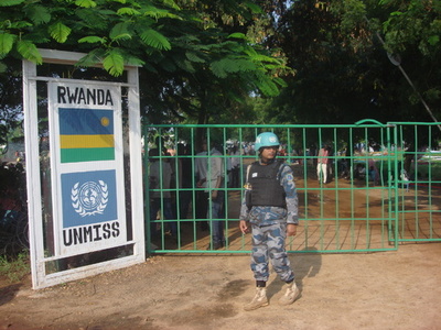 戦闘激化の南スーダンで性的暴行120件、PKO要員が見ぬふりか