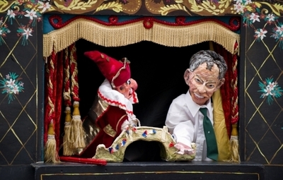 英国のドタバタ人形劇『パンチ・アンド・ジュディ』 350周年のフェスティバル