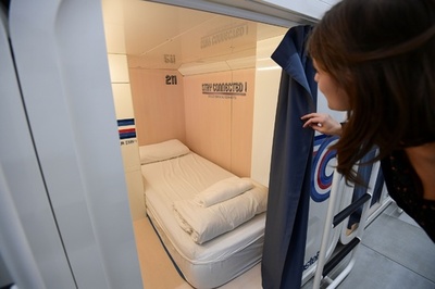 日本発祥のカプセルホテル、伊ミラノで開業 激増する観光客対処に一役