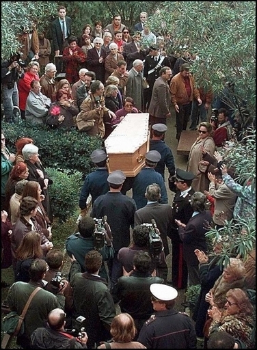 ローマ市が超高級墓地を販売中 価格はマンション1戸分