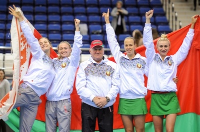 ベラルーシ、元女王アザレンカ不在も米国との決勝へ フェド杯