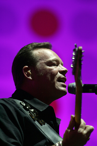 UB40 「Live Earth」南アフリカ会場でパフォーマンス