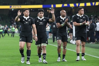 オールブラックス勝利 アイルランドのホーム連勝19でストップ 