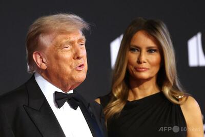 トランプ氏、反乱と抑圧描いたミュージカル「レ・ミゼラブル」鑑賞