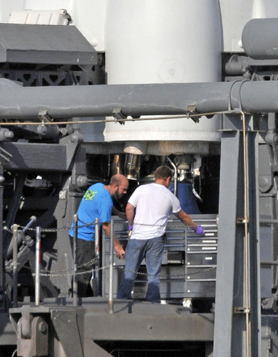 スペースXの宇宙船「ドラゴン」打ち上げ、0.5秒前に中止 エンジンにトラブル