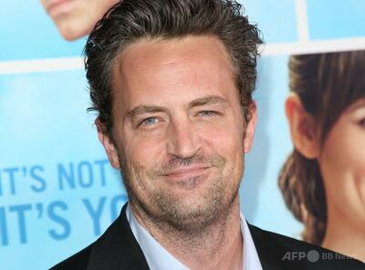 俳優マシュー・ペリーさん死亡事件 主治医が有罪答弁へ 米司法省
