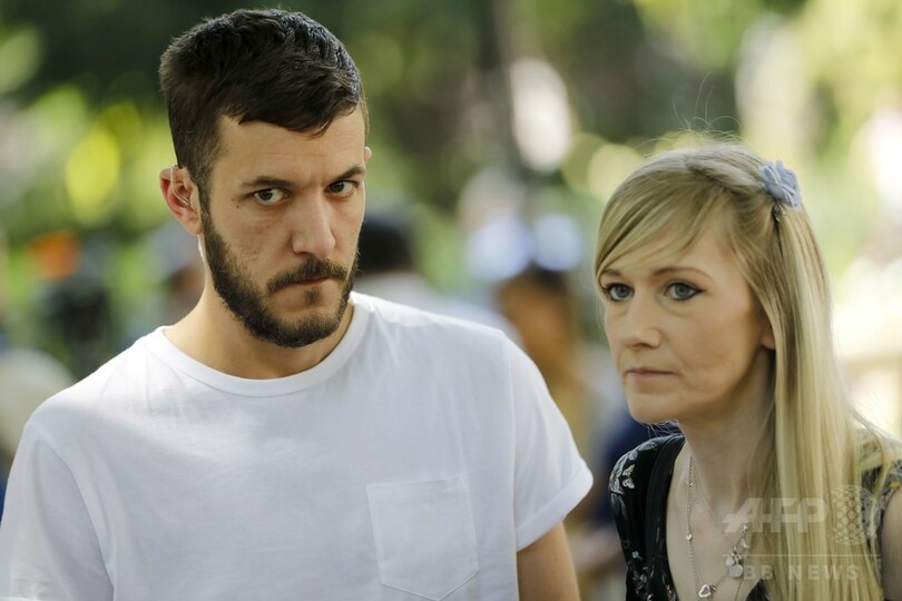 難病の英乳児が死去 治療めぐる法廷闘争、世界で話題に